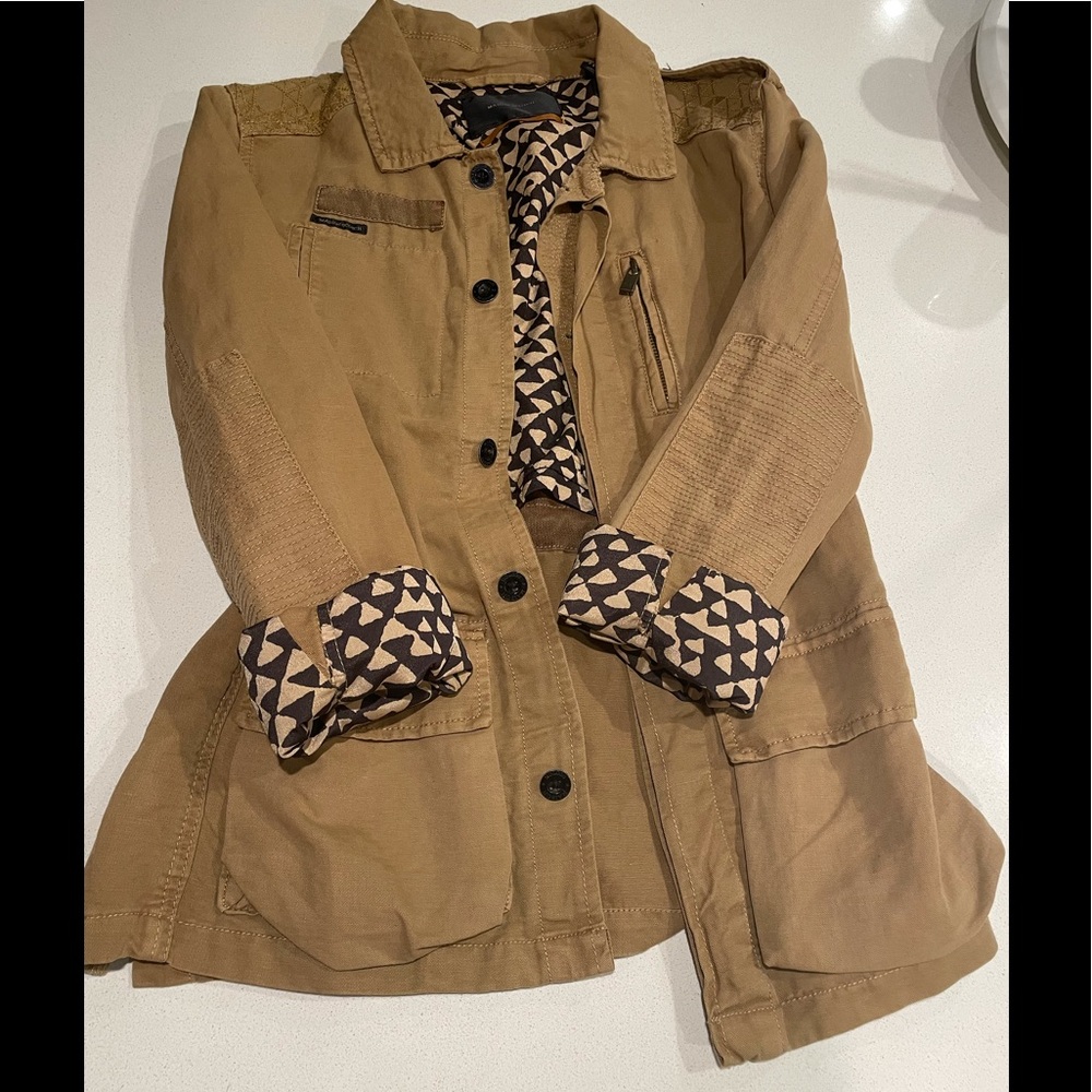 Maison Scotch tan color outerwear size petite
